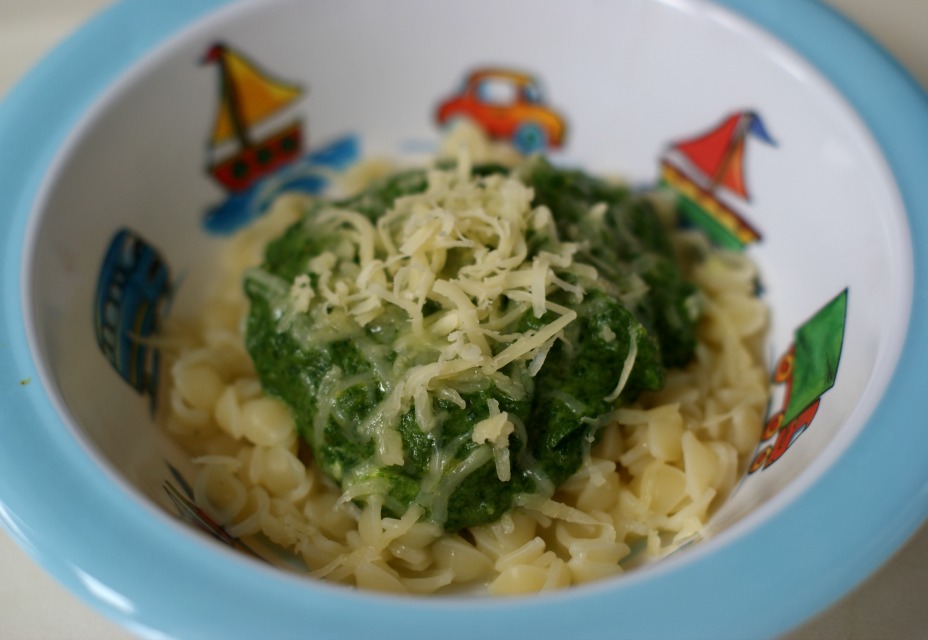 10 super-quick baby dinner ideas - spinach pasta | Everyday30.com